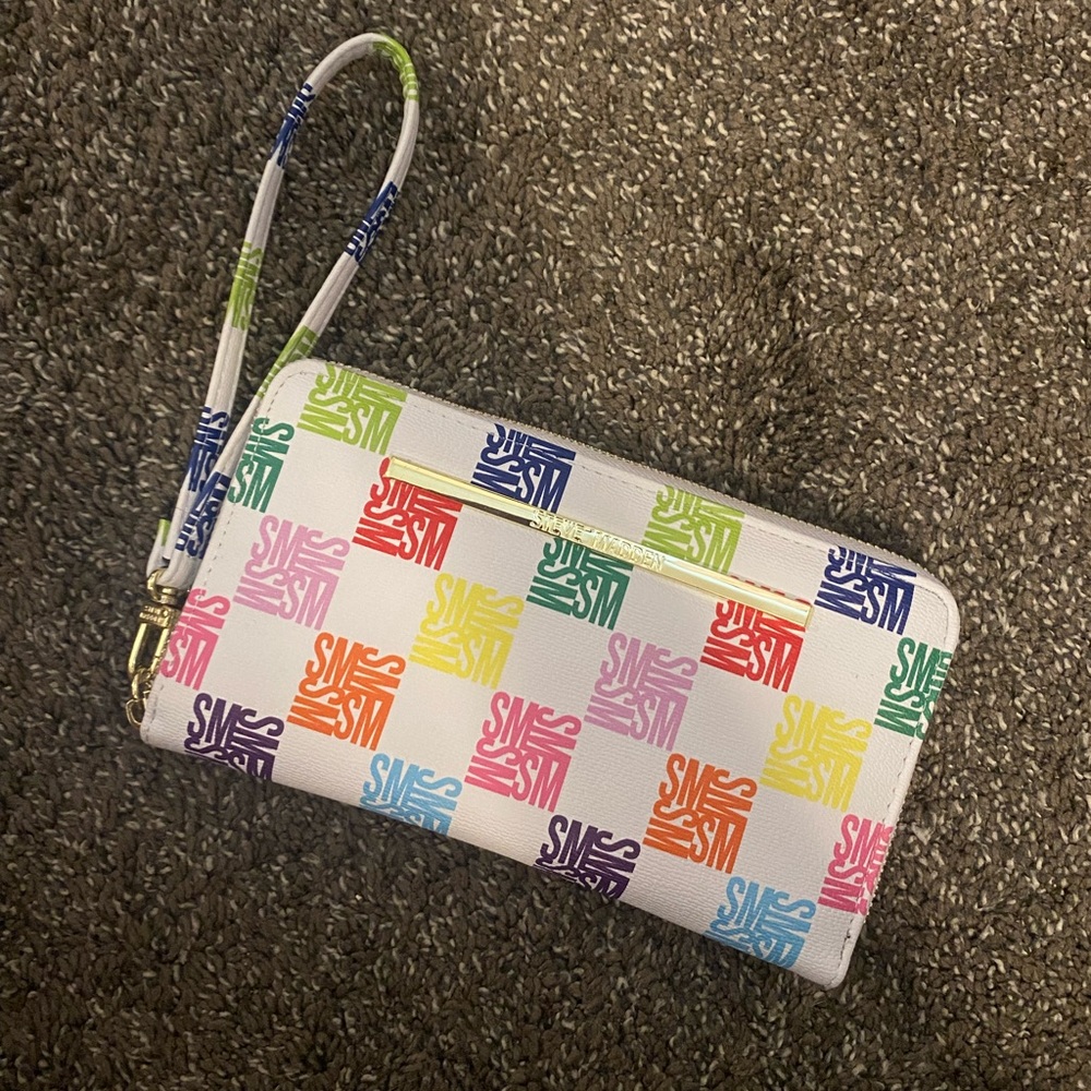 Steve Madden Wallet/Wristlet
